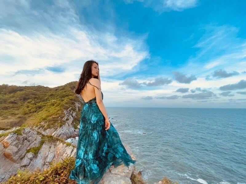 Eo Gió Quan Lạn 2026: Kinh Nghiệm Chinh Phục Tọa Độ Sống Ảo Đỉnh Nhất